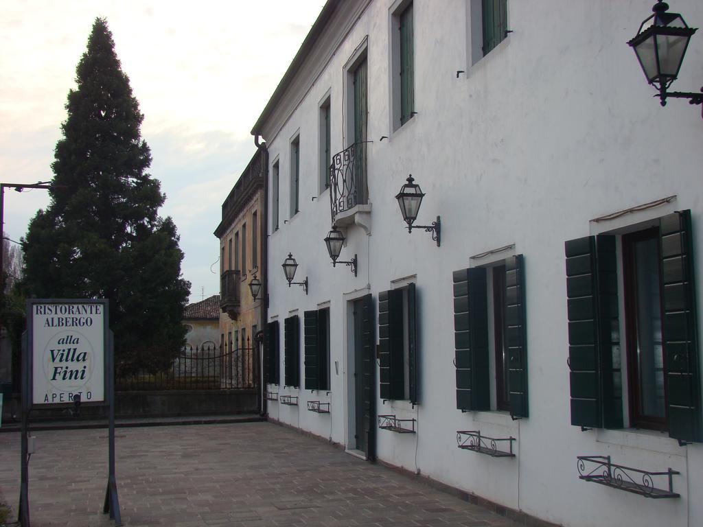 Hotel Alla Villa Fini Dolo Bagian luar foto