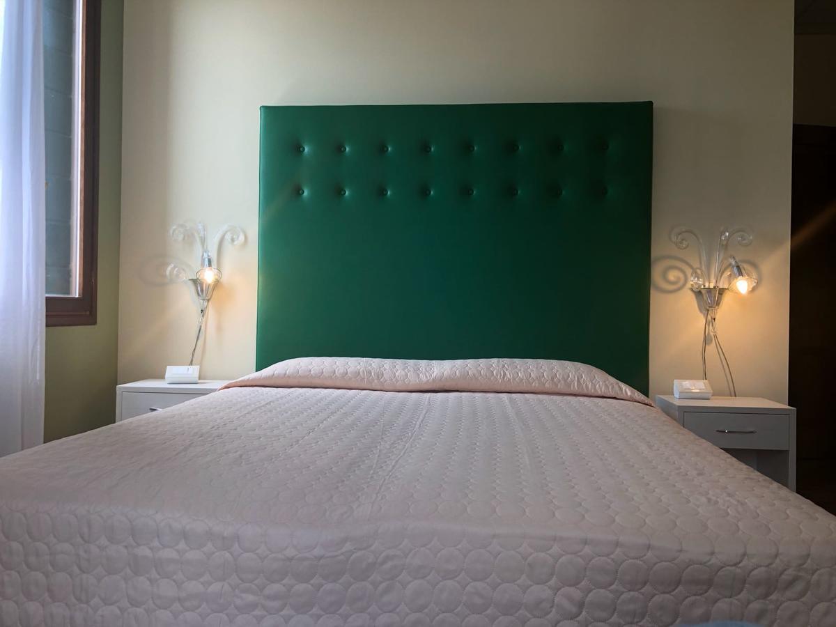Hotel Alla Villa Fini Dolo Bagian luar foto